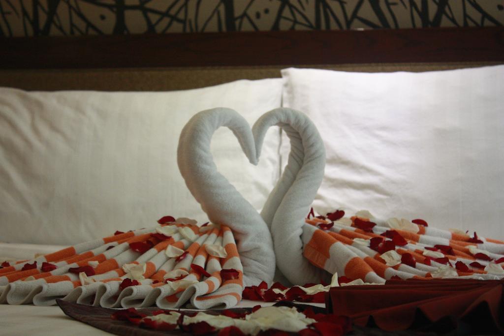100 Sunset Boutique Hotel Kuta Lombok Kültér fotó