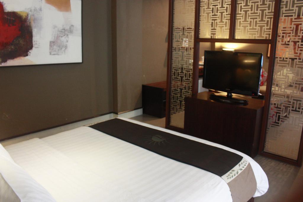 100 Sunset Boutique Hotel Kuta Lombok Kültér fotó